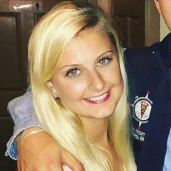 Meet your Posher, Shannon - Picture 1 of 1